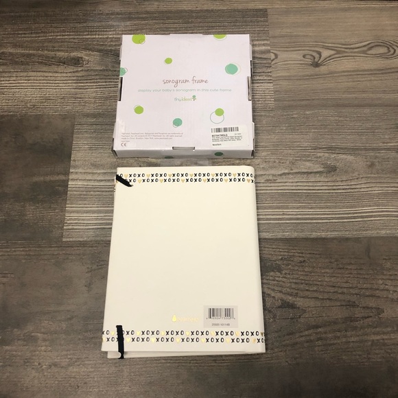 Pearhead Pregnancy Journal and Sonogram Frame Set - Cream and Black‎ - Picture 5 of 5